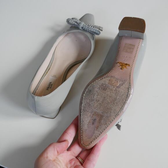 Prada Vintage Heels Pointed Toe Grey Patent Leather Kitten Heel Bow 37 or 7 - Picture 9 of 10